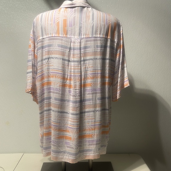 Women’s Rusty Sublime Shirt size XL color Pastel Palm New - Picture 2 of 3